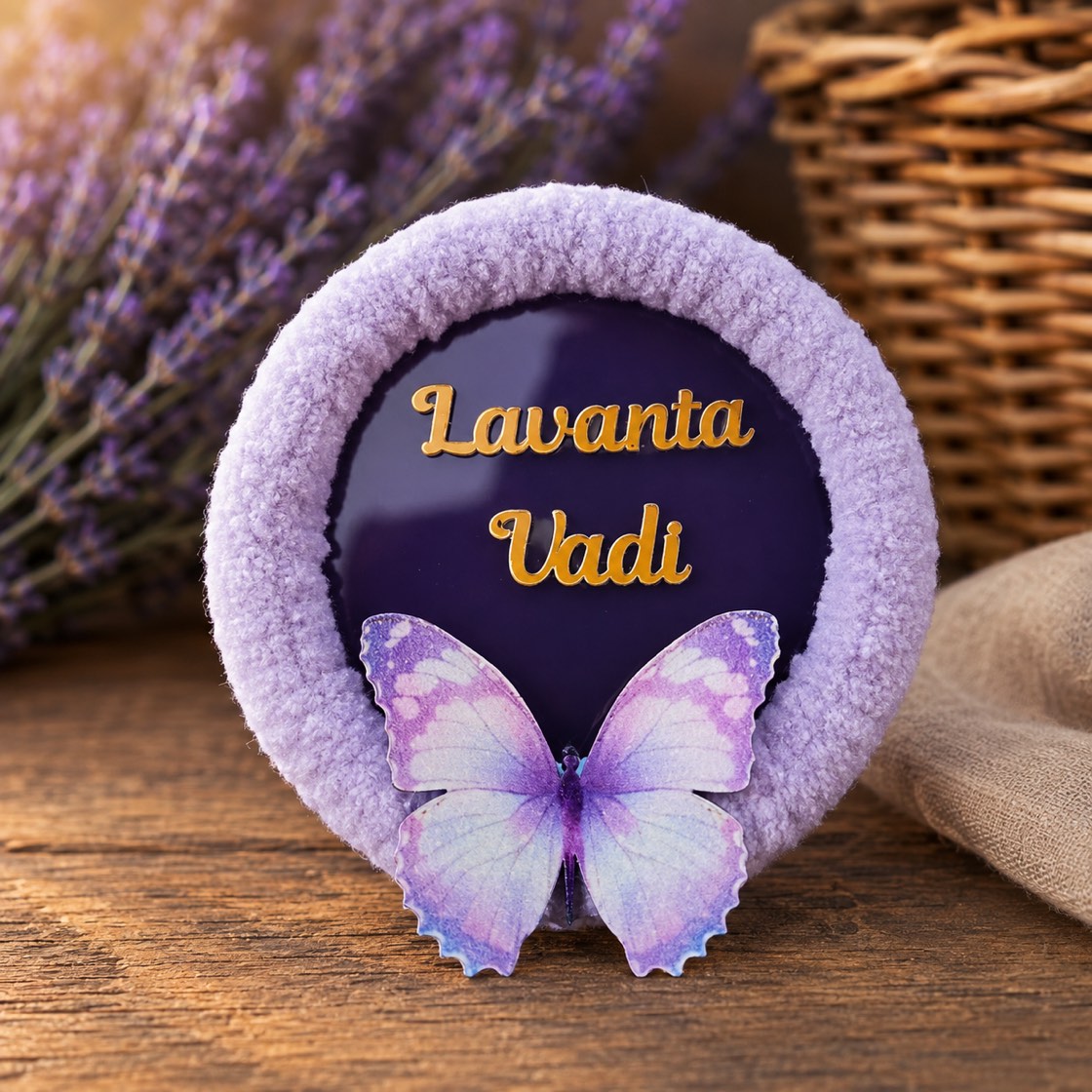 Kelebek detaylı, Lavanta Vadi yazılı lavanta magnet